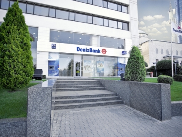Сбербанк России планирует приобрести DenizBank