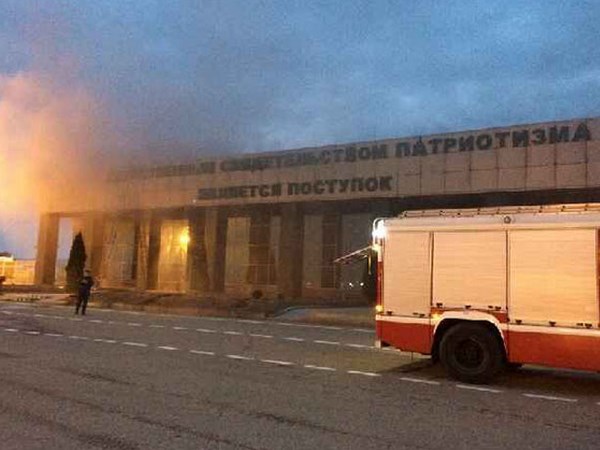 В Грозном загорелся аэропорт, пострадавших нет