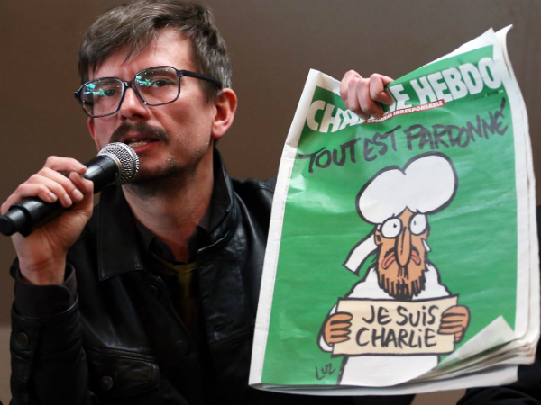 Новый выпуск Charlie Hebdo продается на eBay по неимоверным ценам
