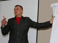 Максим Голубев организует очередной тренинг по управлению продажами