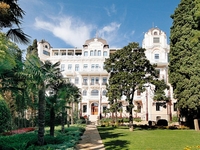 VILLA ELENA получил престижную премию и стал семизвездочным отелем