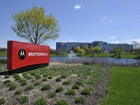 Motorola Mobility в четвертом квартале получила убыток в размере $80 млн
