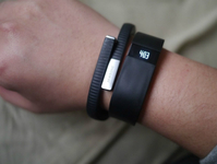 Jawbone обвиняет Fitbit в краже секретной информации