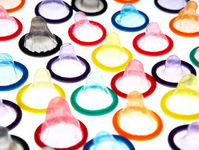 Билл и Мелинда Гейтс занялись тестированием презервативов