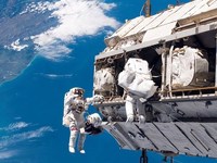NASA покажет выход космонавтов в открытый космос в прямом эфире