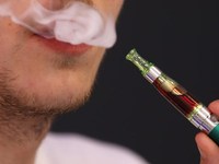 У электронных сигарет найдены опасные свойства для здоровья