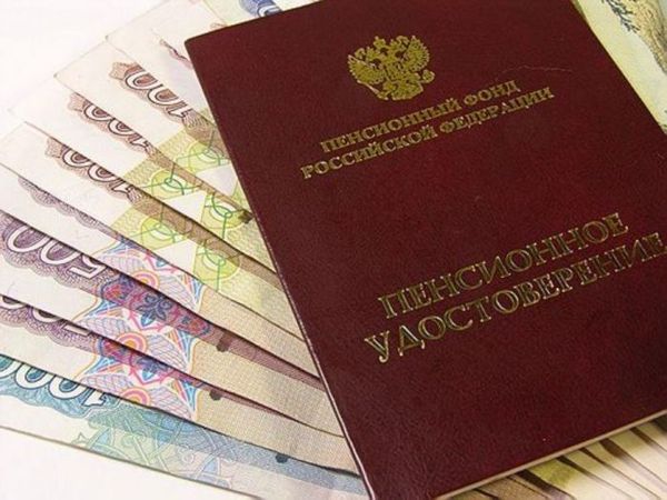 Пенсии военным увеличат на 7,5%