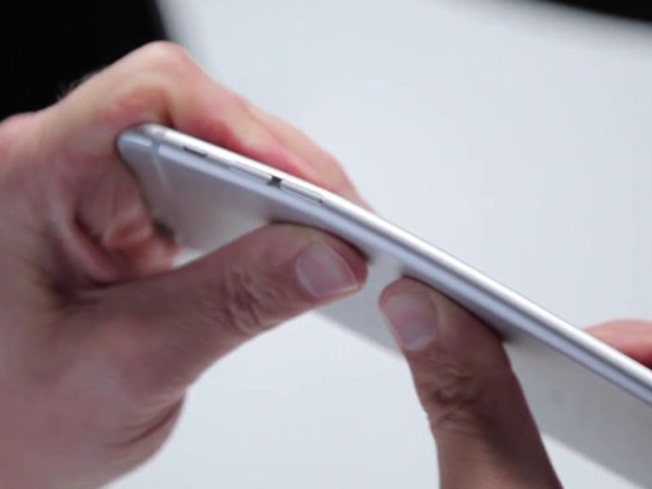 Apple ввела санкции за погнутые iPhone