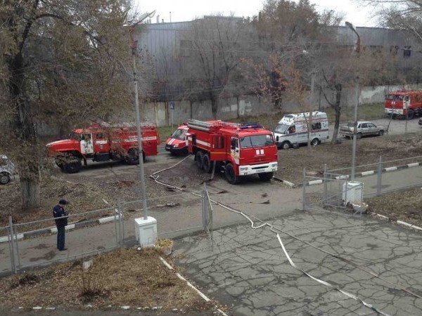Около 180 человек эвакуированы из саратовской школы из-за пожара