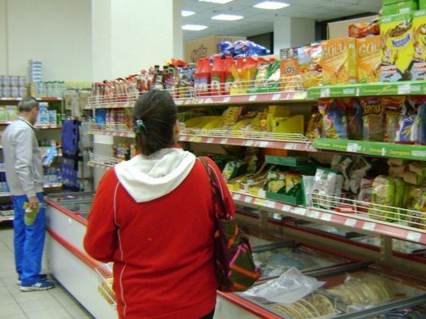 Сотрудники охраны избили покупательницу супермаркета в Волгограде