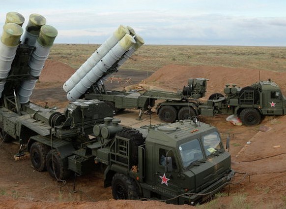 Зенитно-ракетный комплекс С-400 «Триумф» испытают под Астраханью