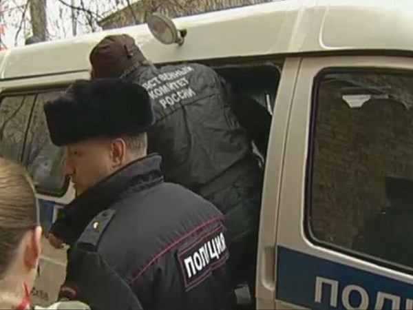 Во Владивостоке мужчина убил 2-летнюю девочку и ранил ее мать