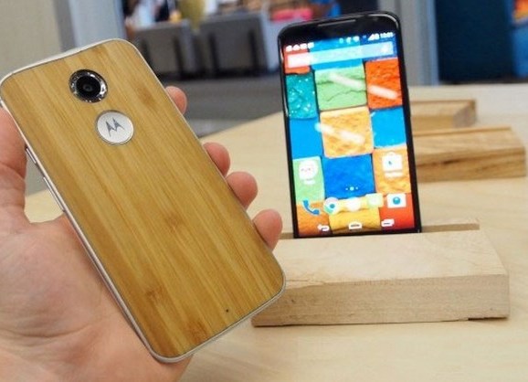 Смартфон Moto X третьего поколения получит дисплей QHD