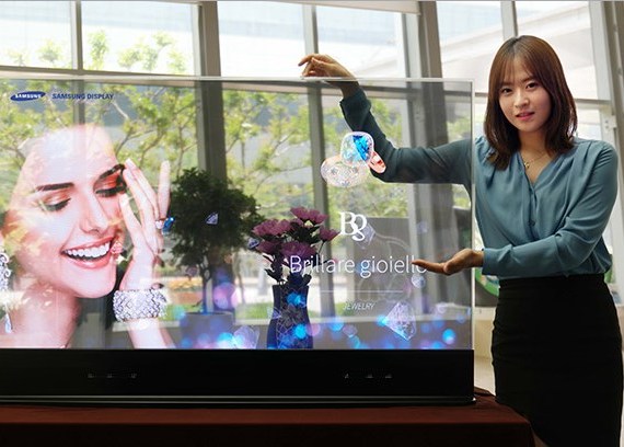 Samsung представила первые прозрачные и зеркальные OLED-дисплеи