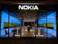 Nokia закрывает брендированные магазины в России