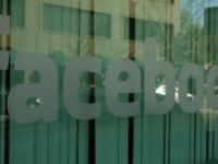 Британский регулятор разрешил Facebook купить Instagram