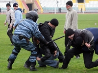 Украинская милиция сыграет в футбол с командой болельщиков