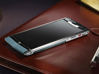 Vertu продемонстрировала новый флагман Vertu Aster