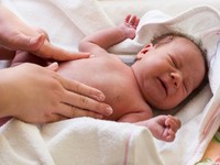 Японка родила ребенка из замороженной 13 лет назад яйцеклетки