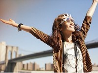 В обновленной версии Instagram появился поиск по геолокации