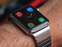 Продажи Apple Watch упали на 90 %