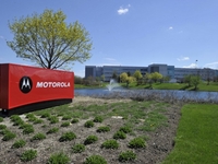 Motorola Mobility терпит убытки