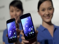 Samsung намерен поставить 200 млн смартфонов в 2012 году